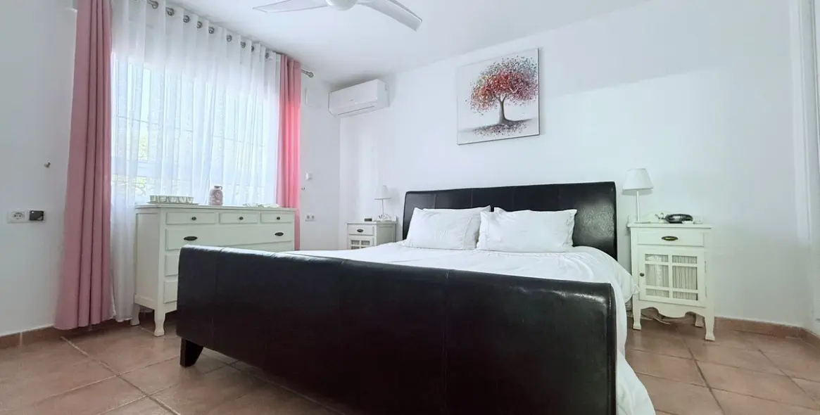 Продажа  отдельно стоящей виллы в Coín 45