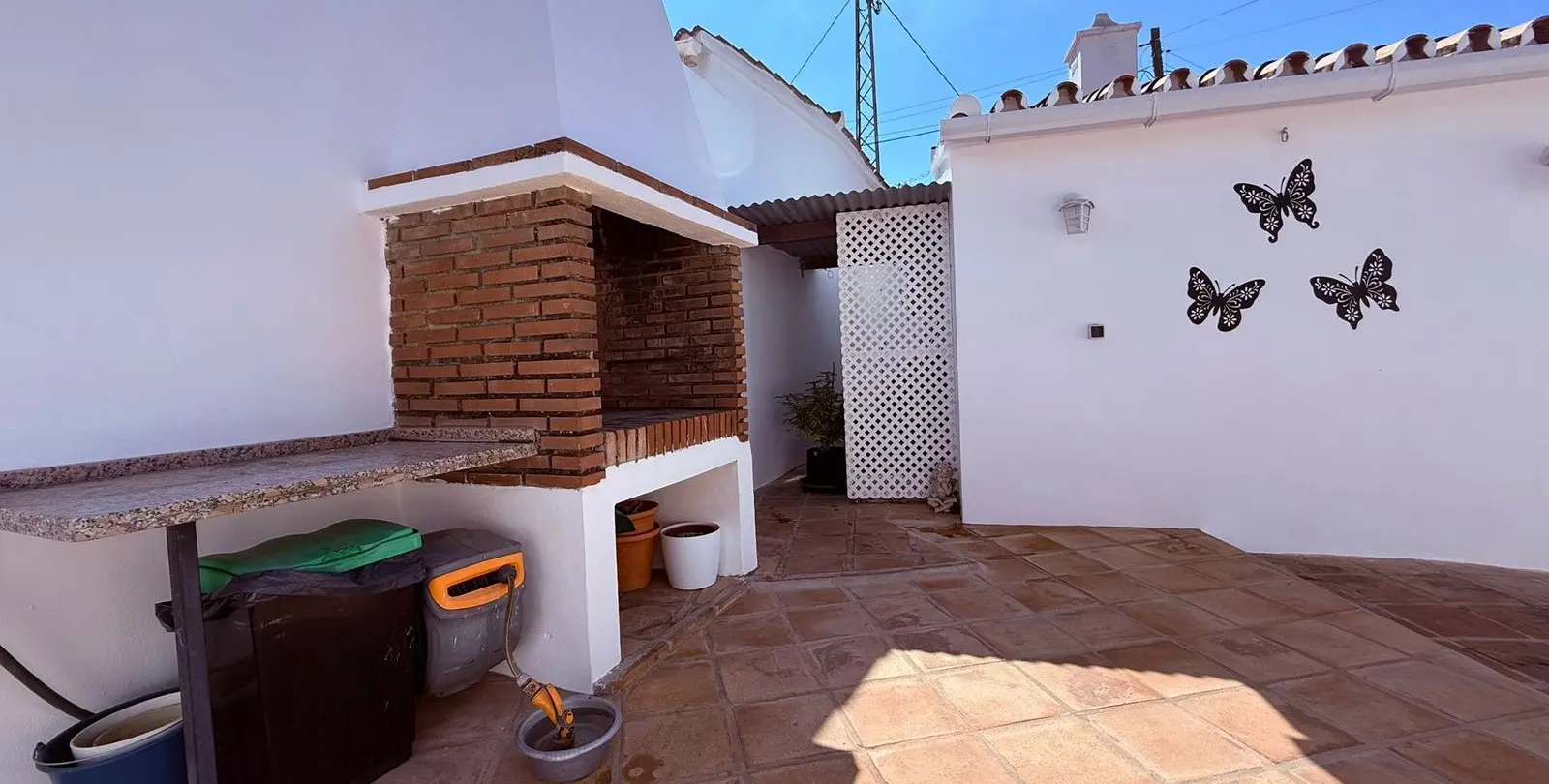 Sale of detached villa in Coín 12