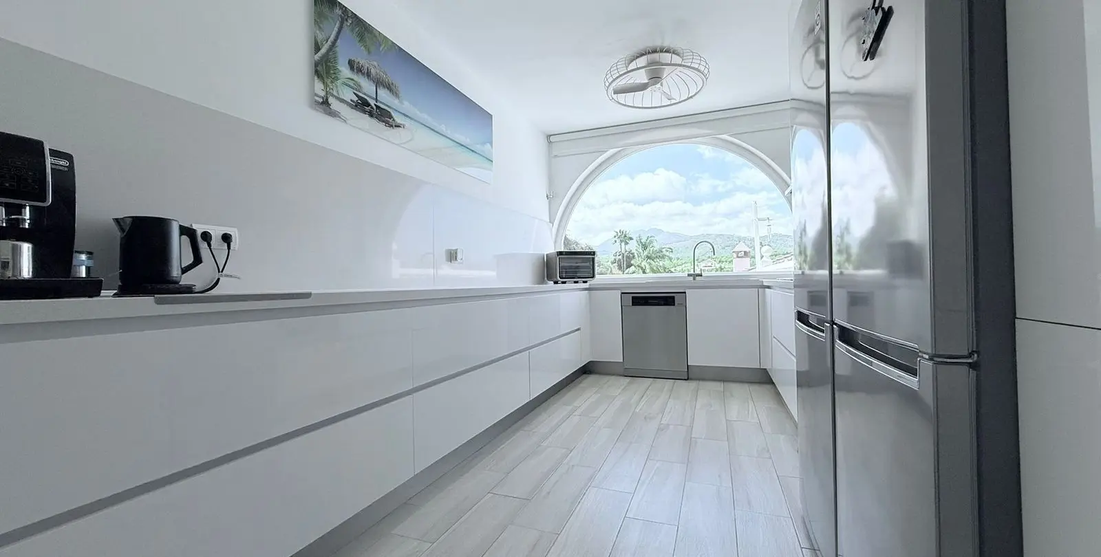Sale of detached villa in Coín 24