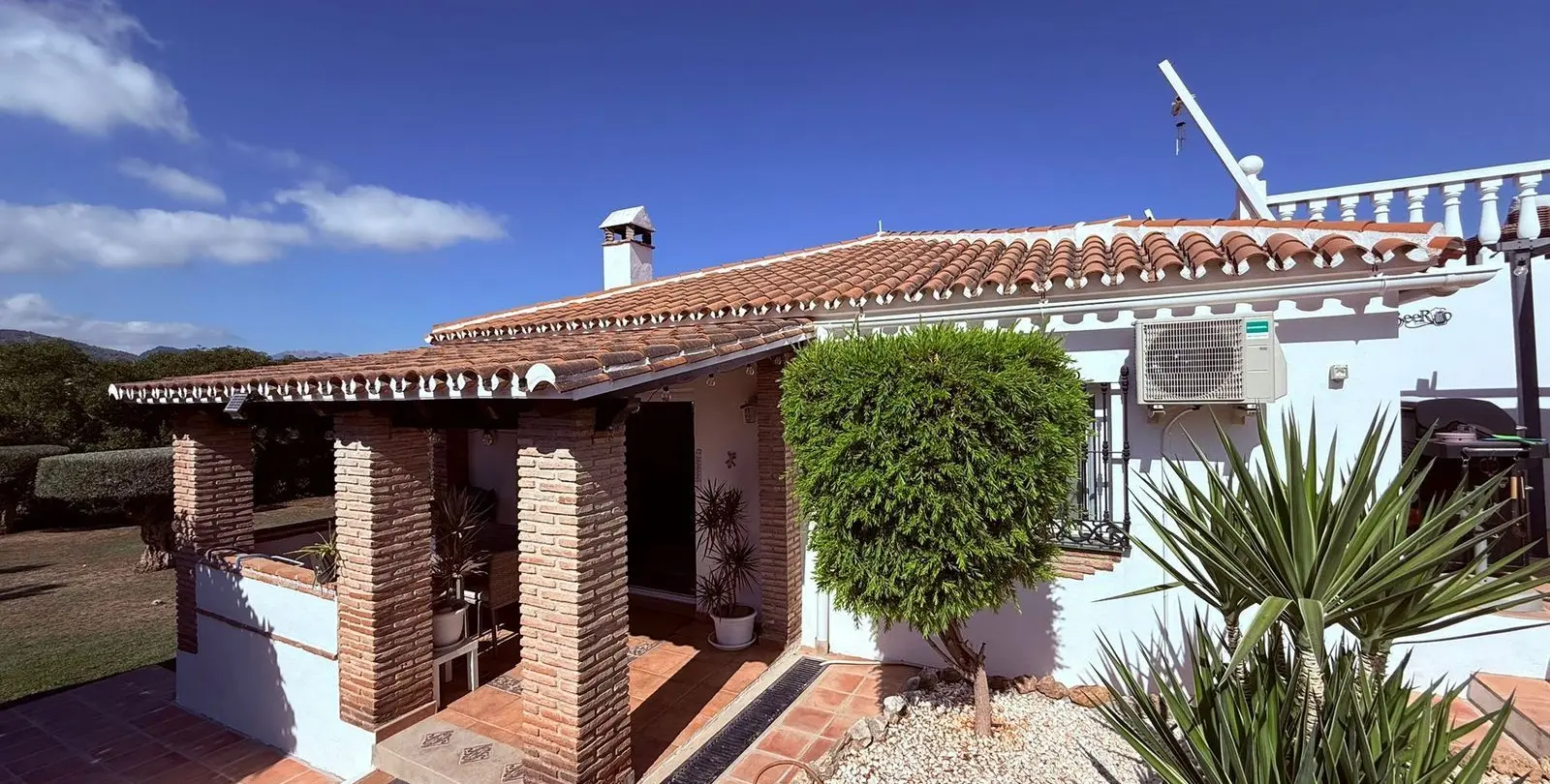 Sale of detached villa in Coín 37