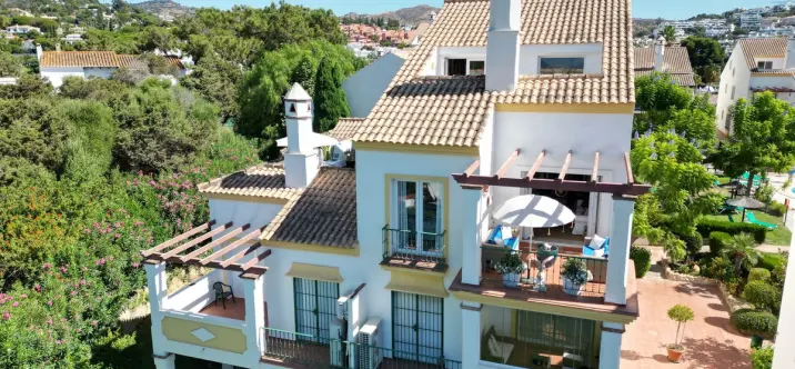 Sale of penthouse duplex in Marbesa 0