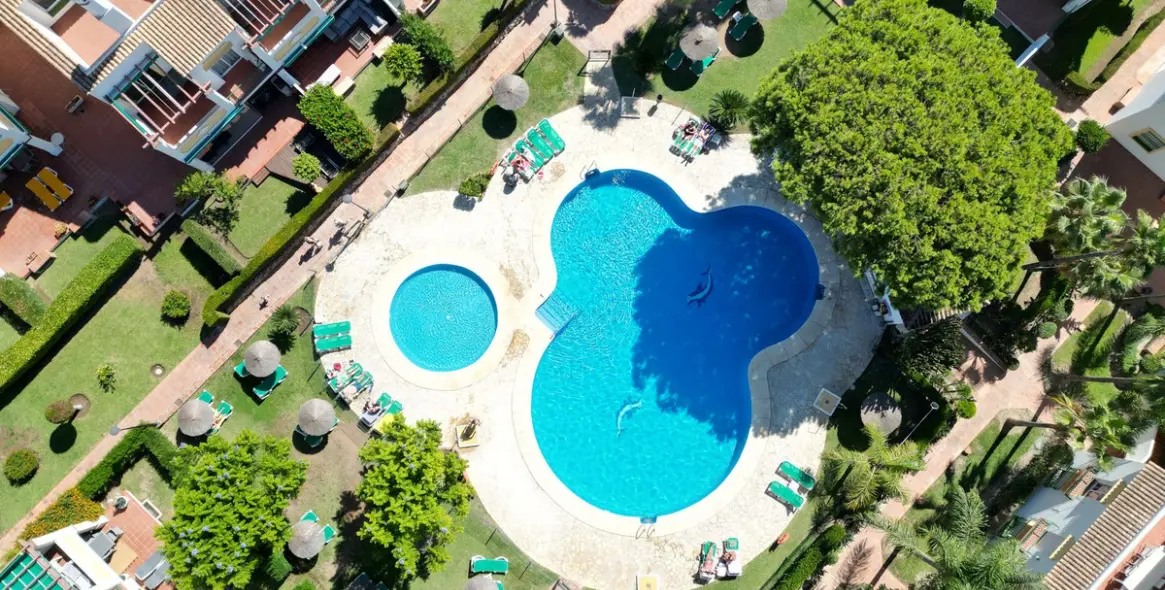 Sale of penthouse duplex in Marbesa 4