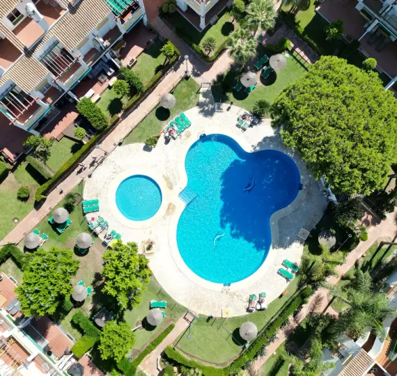 Sale of penthouse duplex in Marbesa