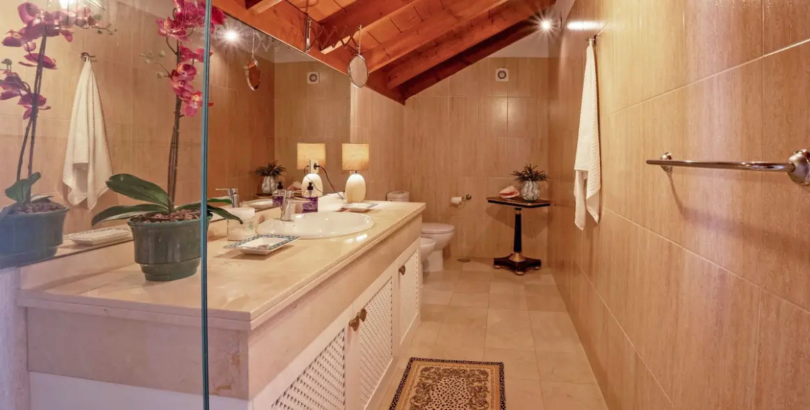 Venta de ático dúplex en Marbesa 31