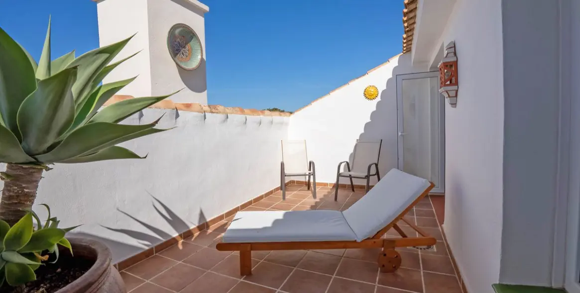 Venta de ático dúplex en Marbesa 34