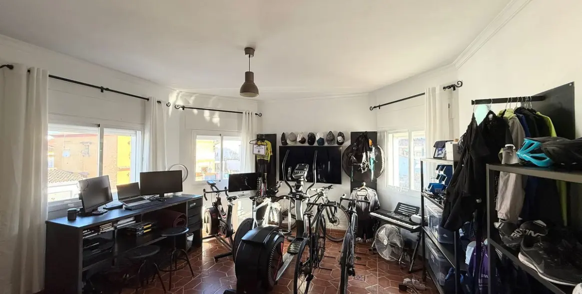 Venta de villa independiente en Casares 18