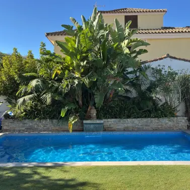 Venta de villa independiente en Casares