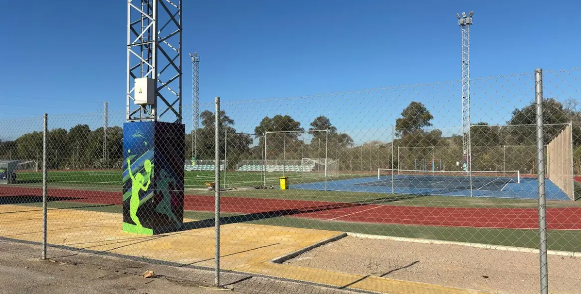 Sale of detached villa in Casares 34