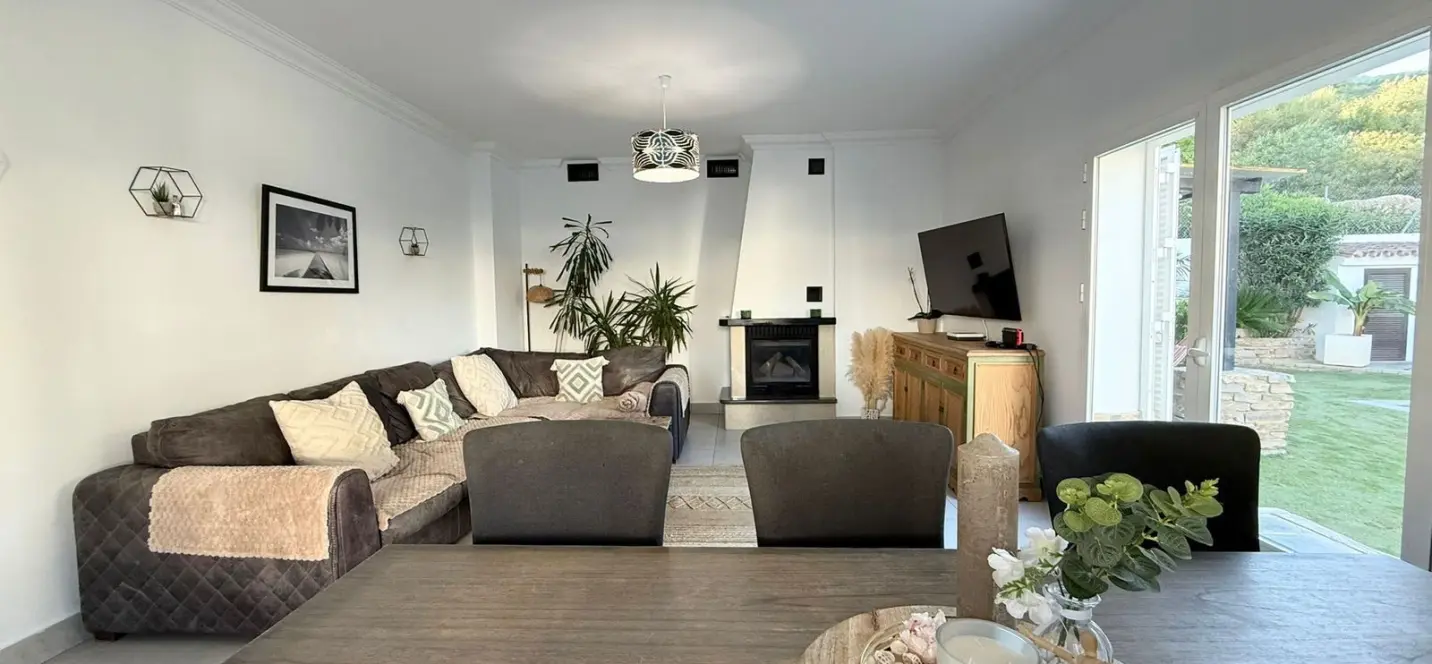 Venta de villa independiente en Casares 4