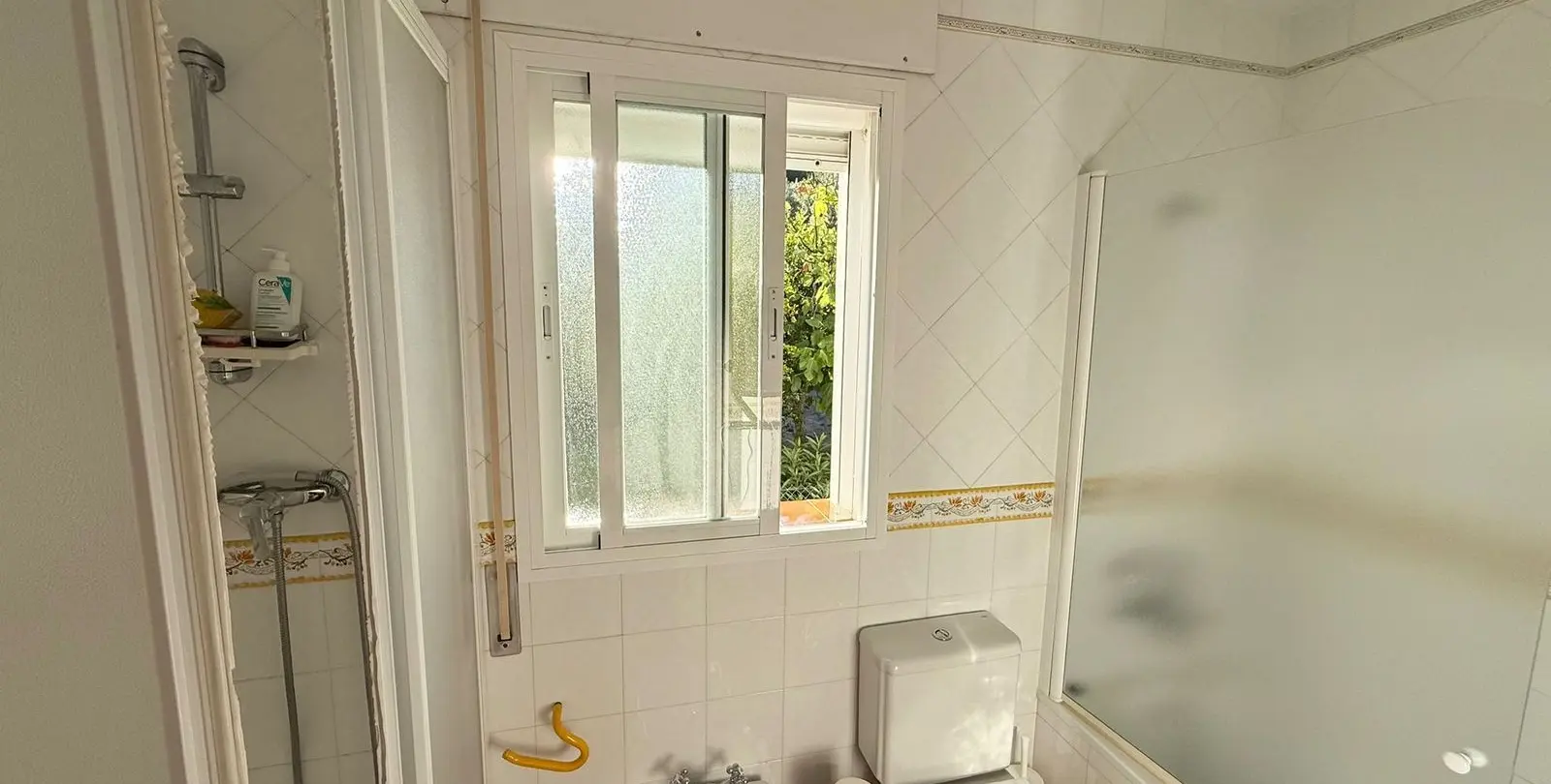 Sale of detached villa in Casares 16