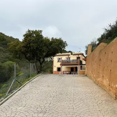 Venta de villa independiente en Estepona