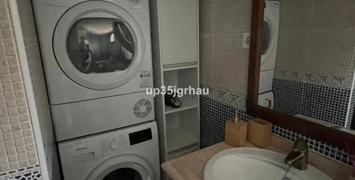 Продажа  отдельно стоящей виллы в Estepona 16