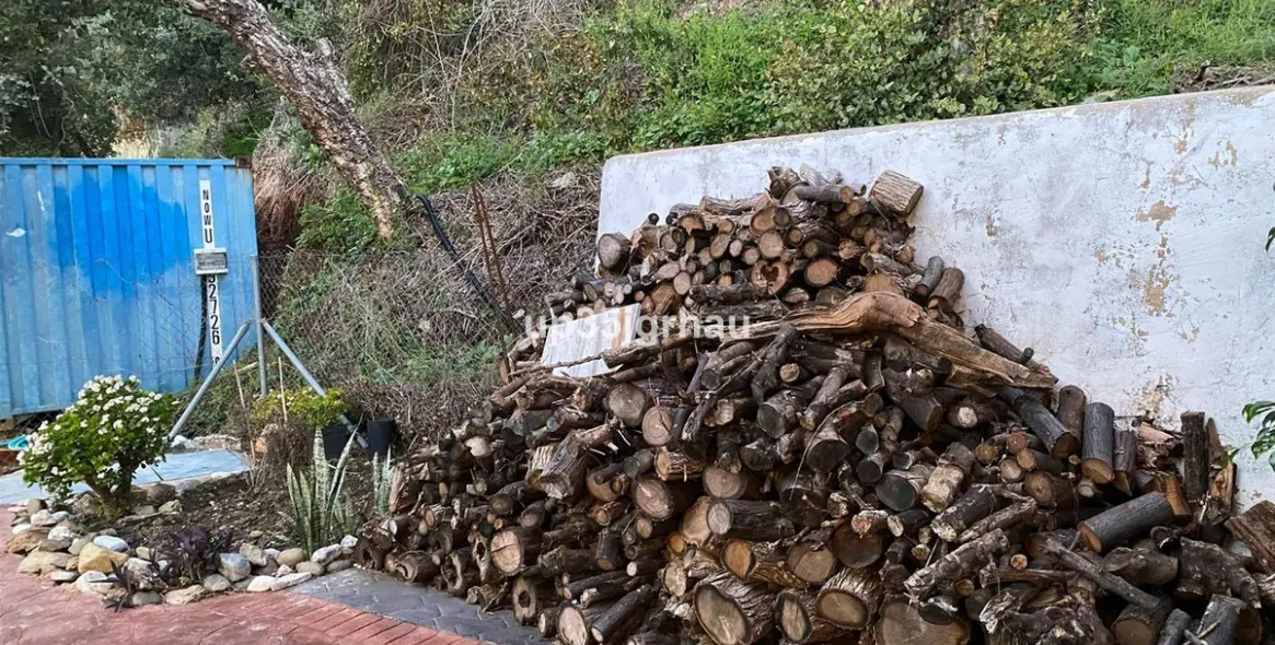 Продажа  отдельно стоящей виллы в Estepona 34