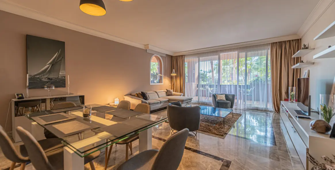Sale of middle floor apartment in Nueva Andalucía 4