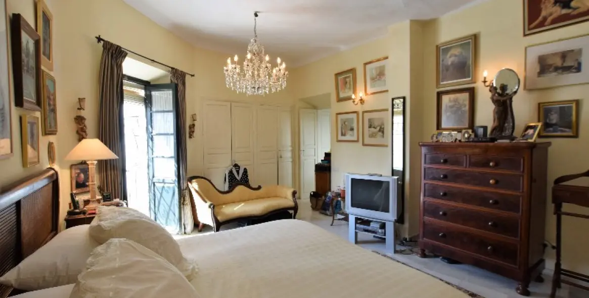 Sale of detached villa in Ronda 41