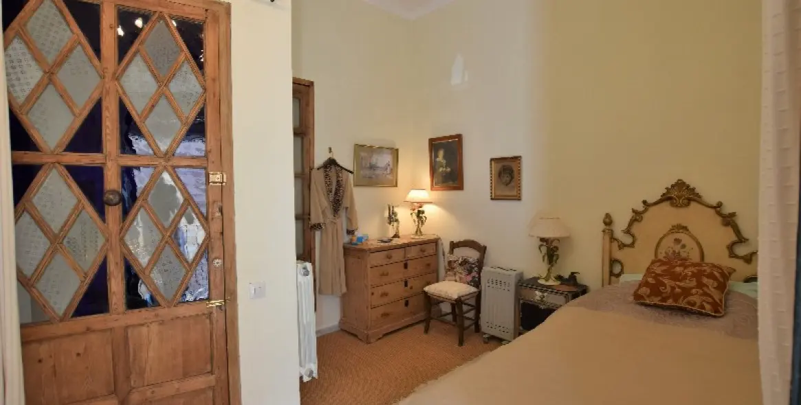 Sale of detached villa in Ronda 42