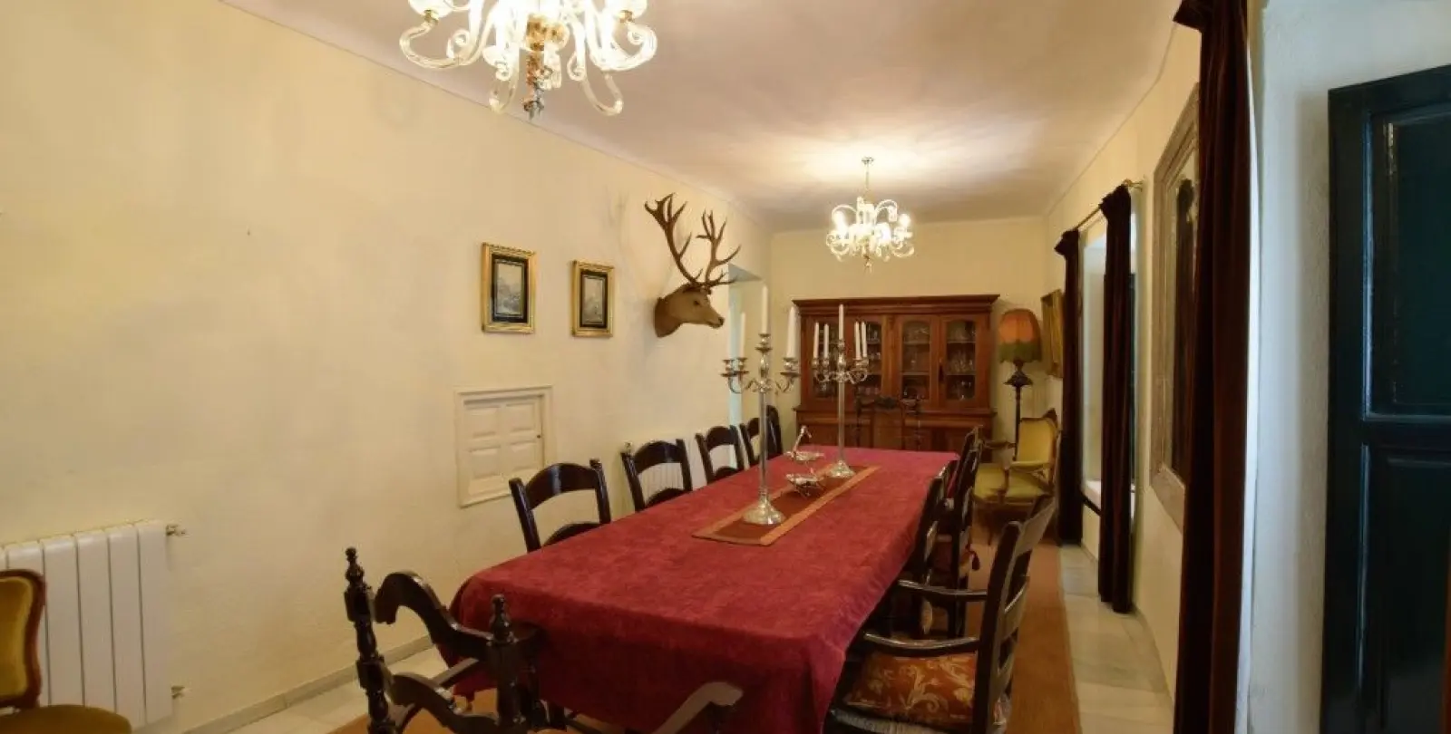 Sale of detached villa in Ronda 18