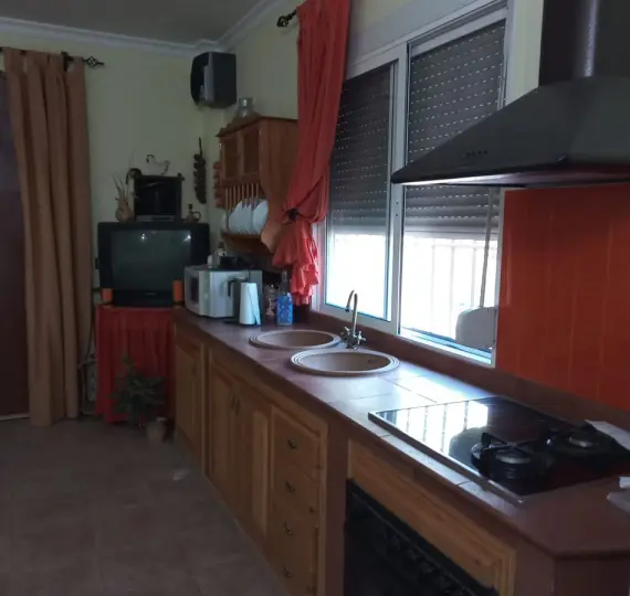 Продажа  отдельно стоящей виллы в Riogordo