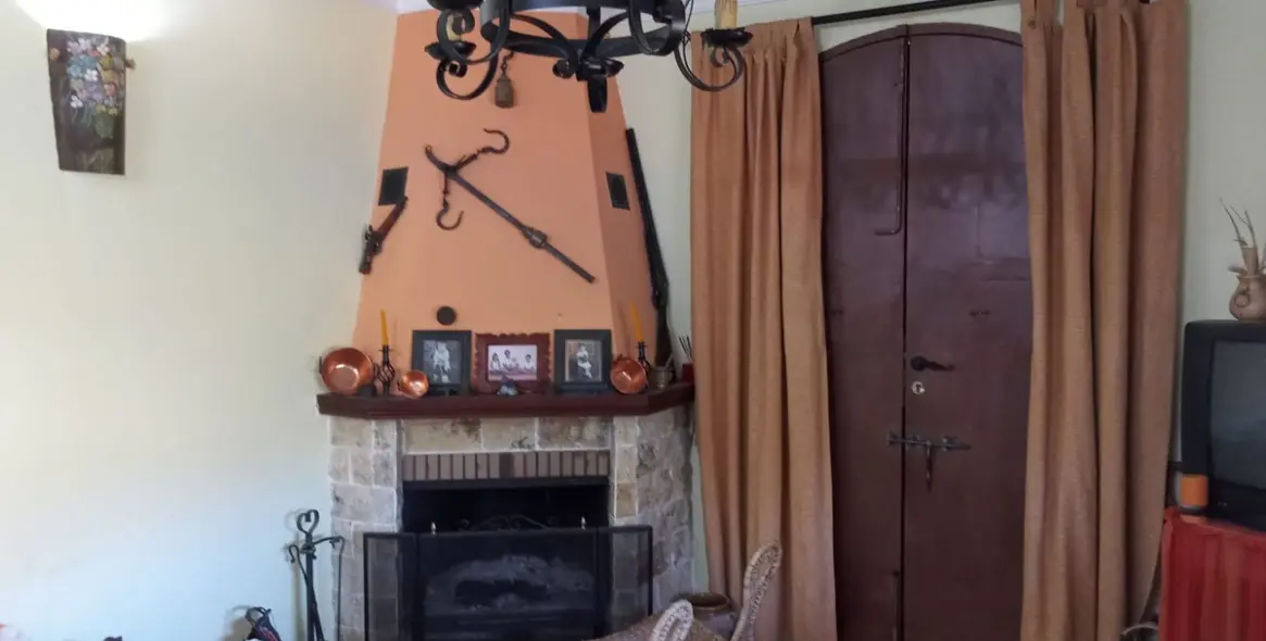 Venta de villa independiente en Riogordo 10