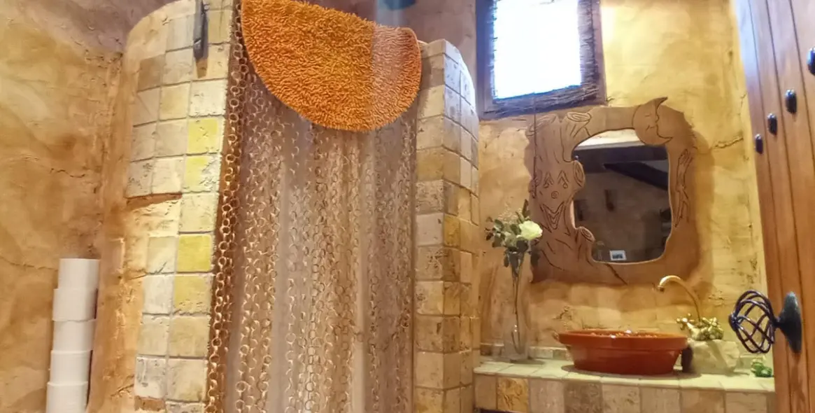 Sale of detached villa in Riogordo 28