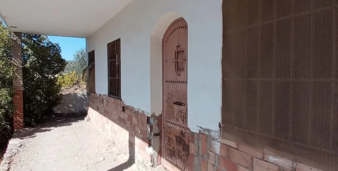 Sale of detached villa in Riogordo 33