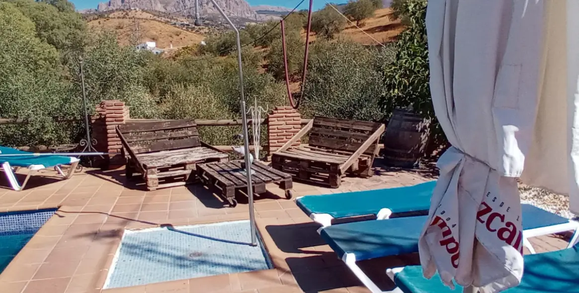 Sale of detached villa in Riogordo 38