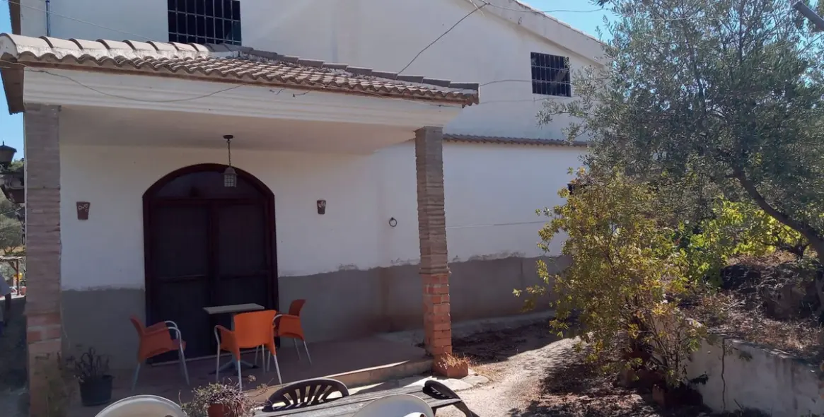 Sale of detached villa in Riogordo 41