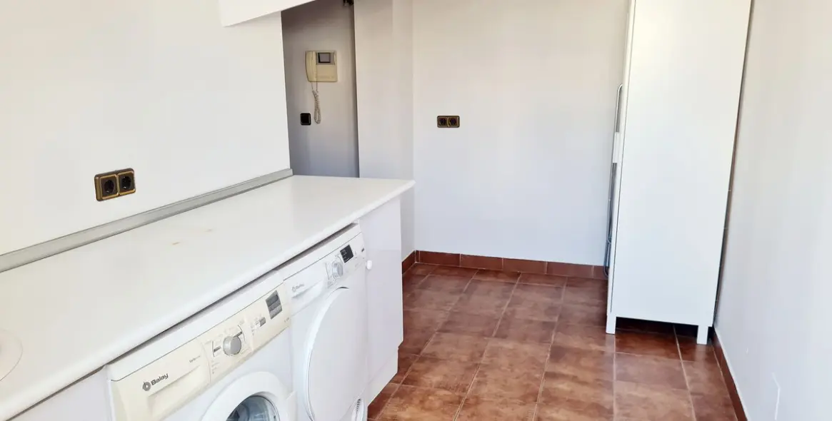 Sale of semi-detached house in Fuengirola 17