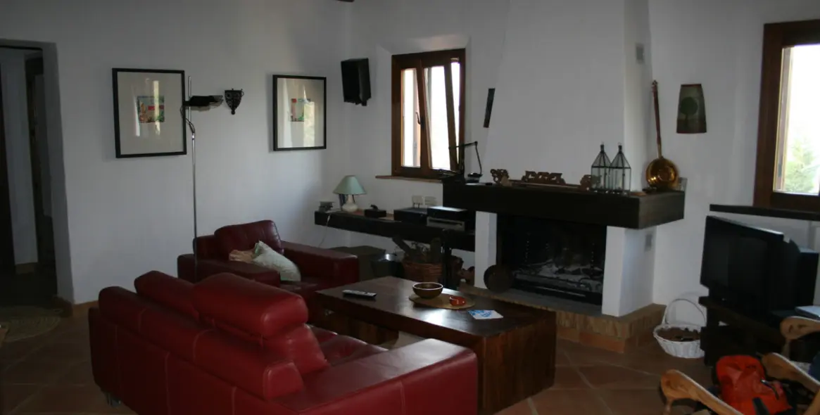 Sale of finca - cortijo in Jubrique 8