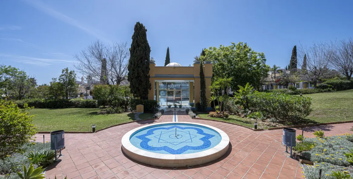 Продажа двухуровневого пентхауса в Bahía de Marbella 44