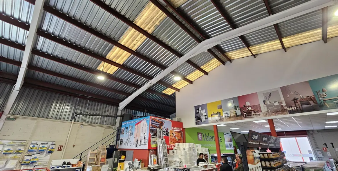 Sale of storage room in Las Lagunas 4