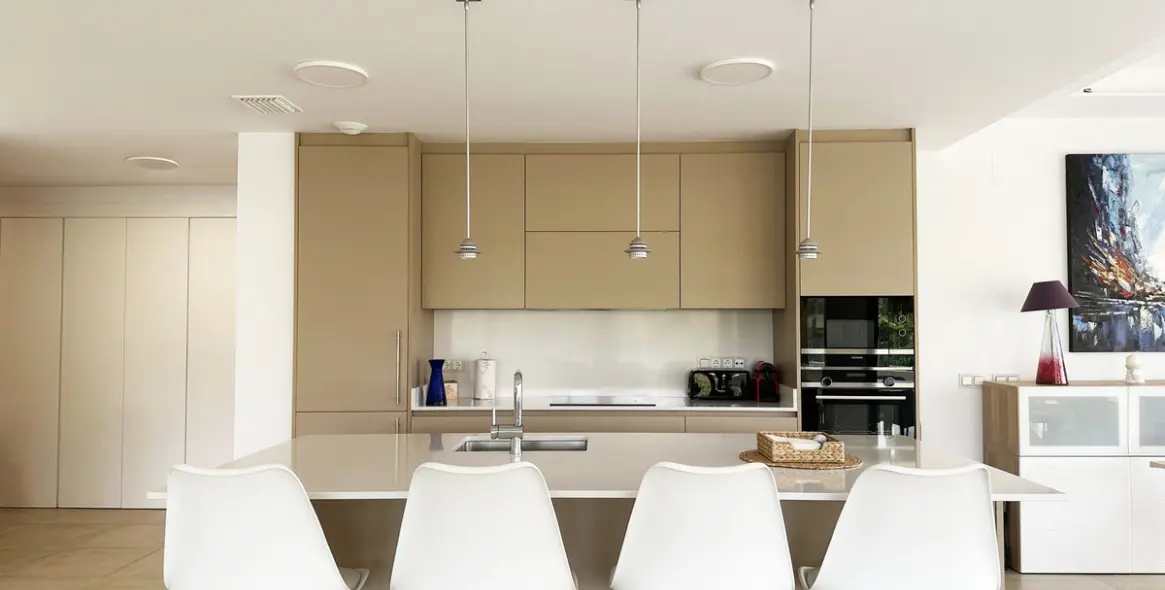 Sale of middle floor apartment in Estepona (district Estepona) 5