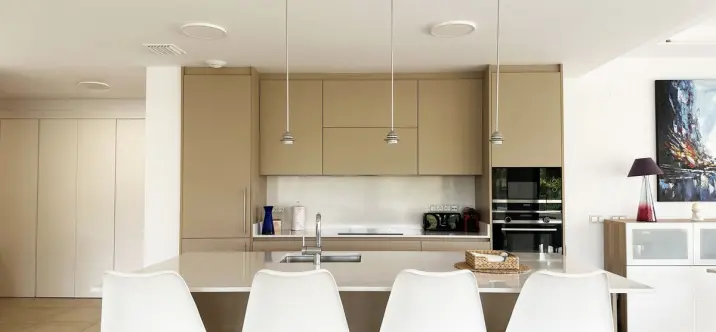 Middle floor apartment R4763725 4