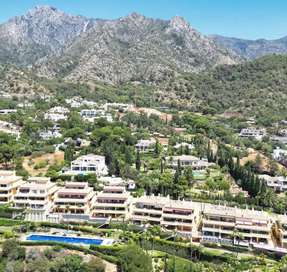 Продажа апартаментов на первом этаже в Sierra Blanca