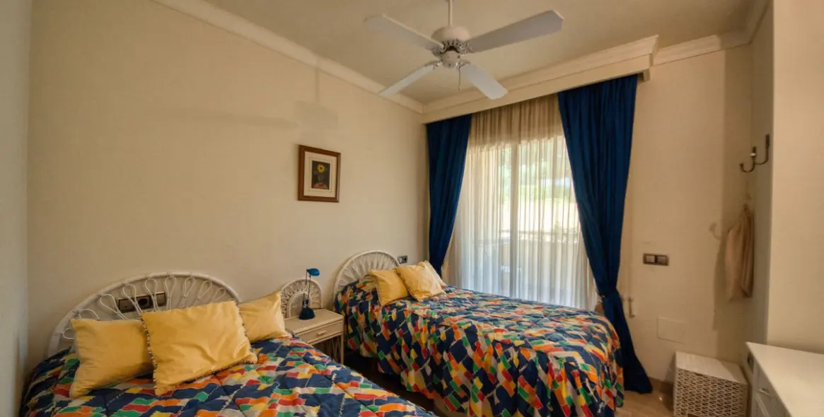 Продажа апартаментов на первом этаже в Sierra Blanca 9