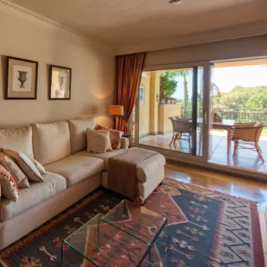 Sale of ground floor apartment in Sierra Blanca