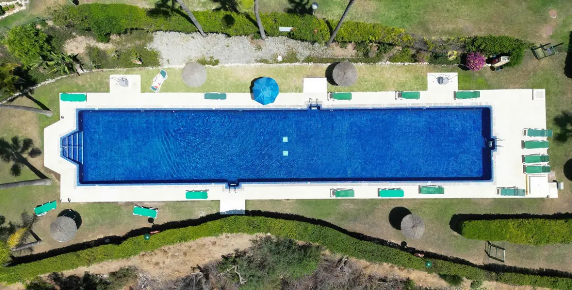 Sale of ground floor apartment in Sierra Blanca 5