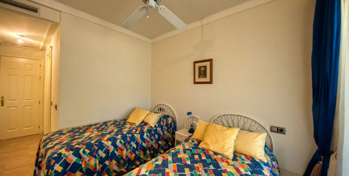 Sale of ground floor apartment in Sierra Blanca 10