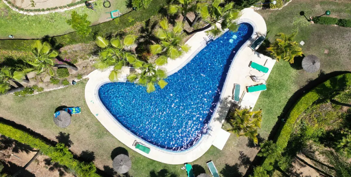 Sale of ground floor apartment in Sierra Blanca 21