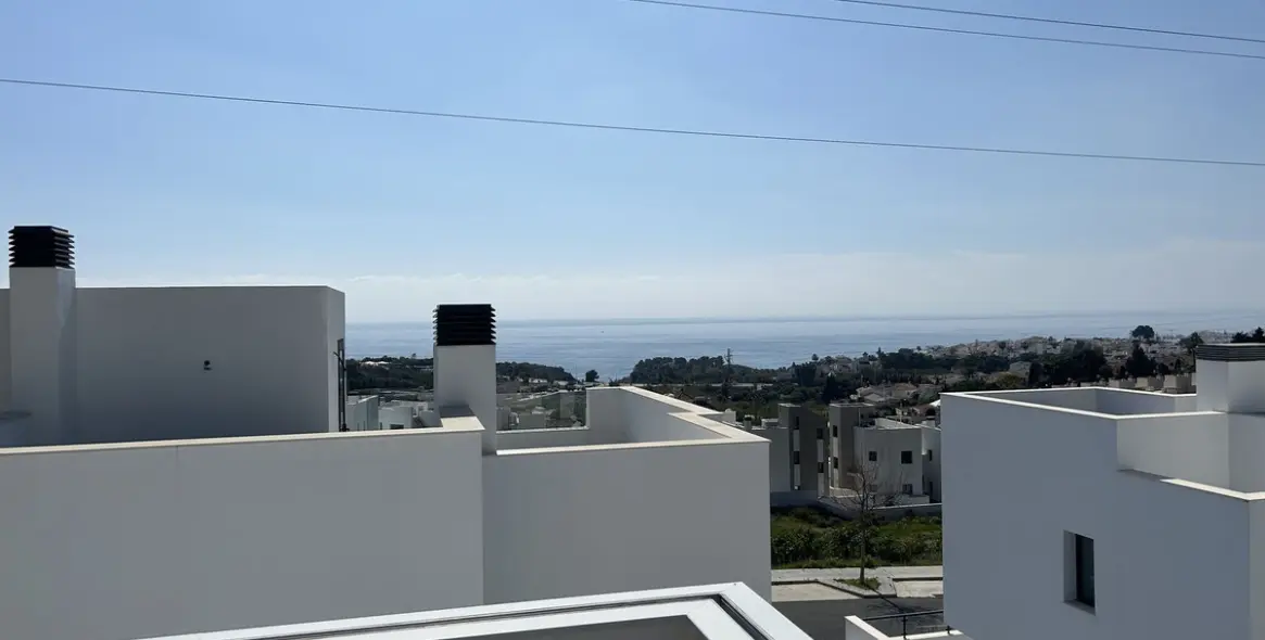 Sale of detached villa in Nerja 18