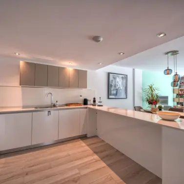 Sale of penthouse in Benahavís