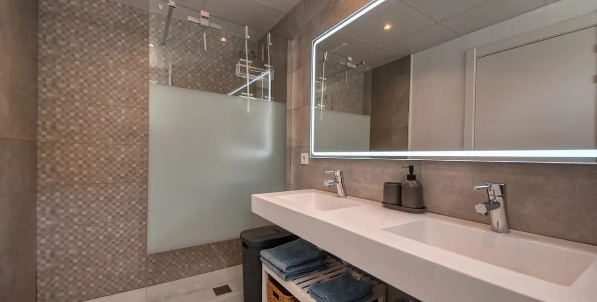 Продажа пентхауса в Benahavís 17