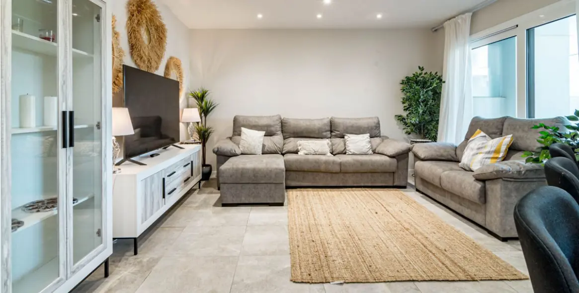 Продажа апартаментов на первом этаже в Marbella 3