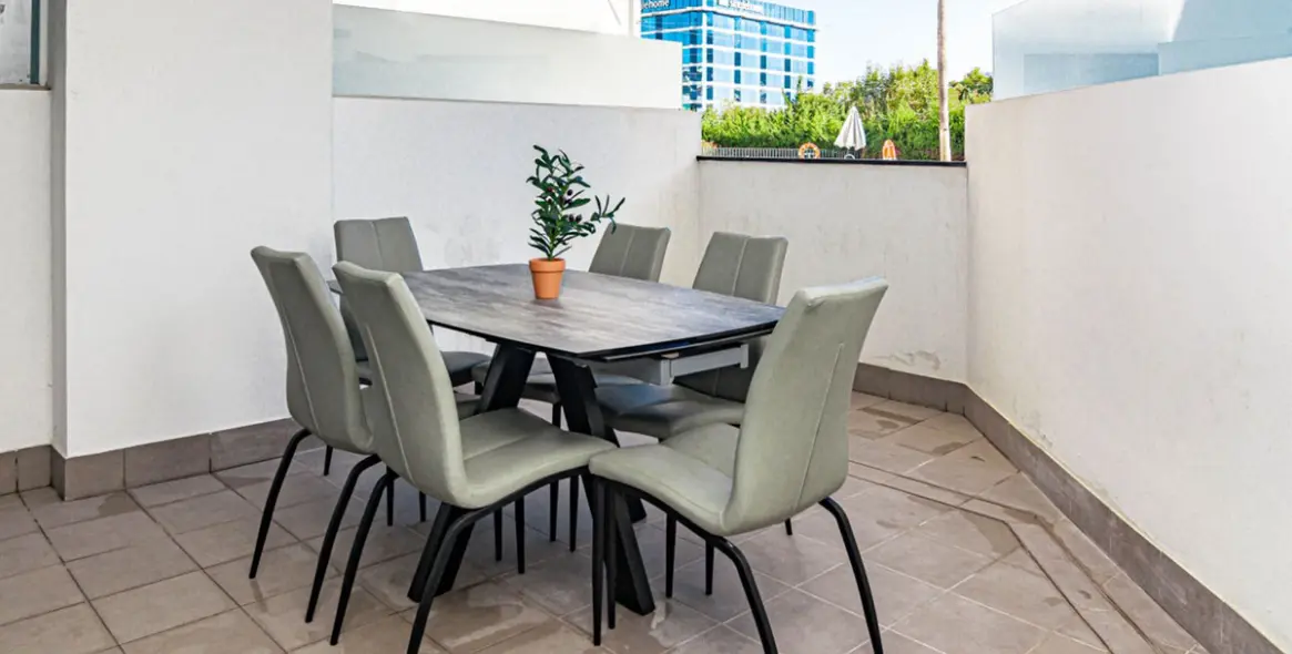 Продажа апартаментов на первом этаже в Marbella 5