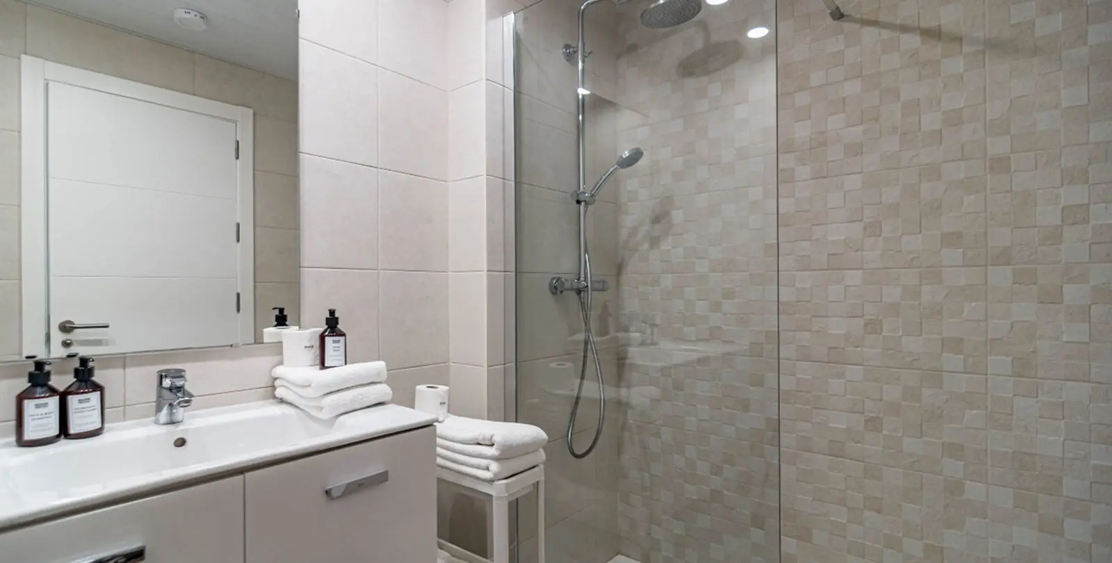 Venta de apartamento en planta baja en Marbella 17
