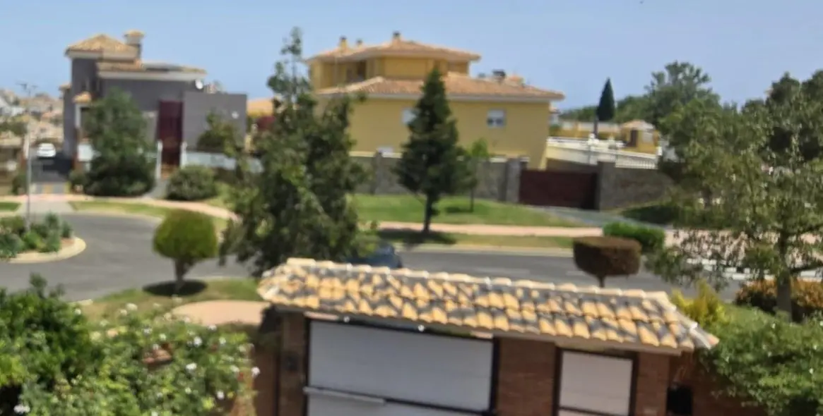 Sale of detached villa in Benalmadena 1