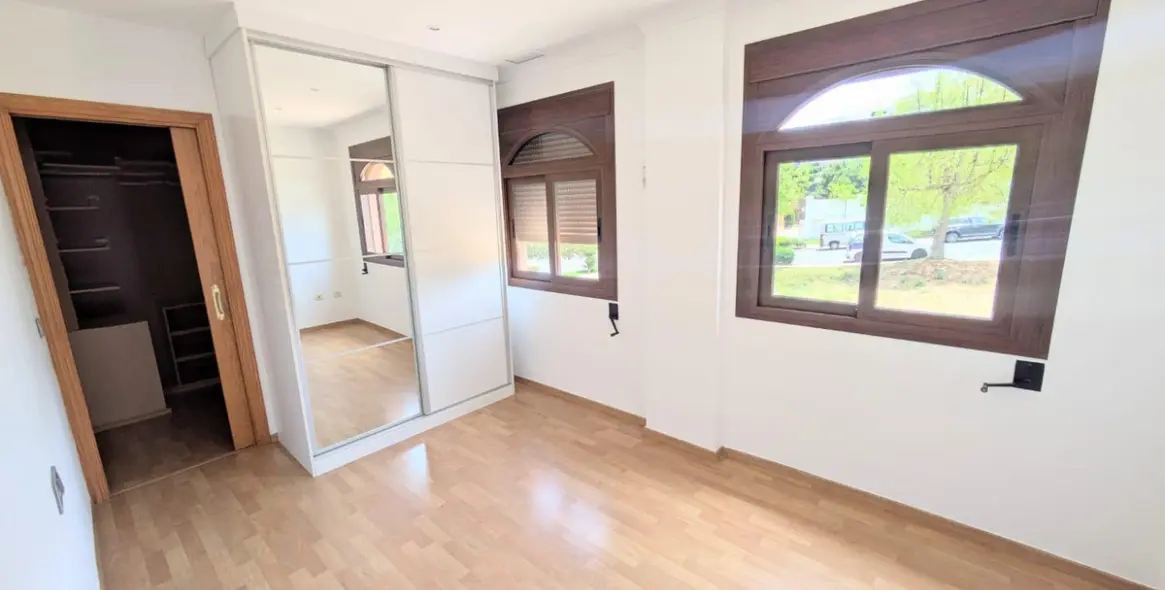 Sale of detached villa in Benalmadena 20