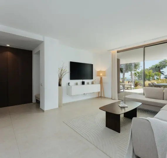 Продажа апартаментов на первом этаже в Los Arqueros