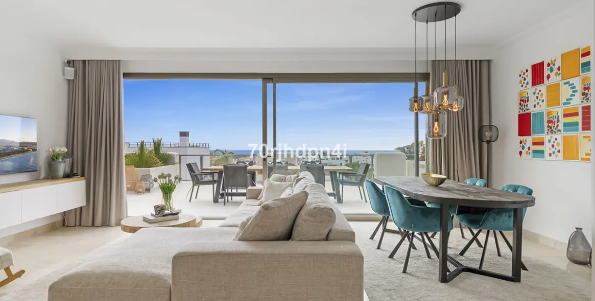 Sale of penthouse in Estepona 26