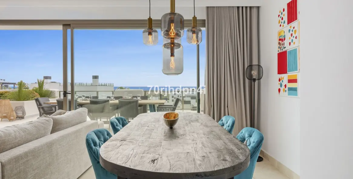 Sale of penthouse in Estepona 28